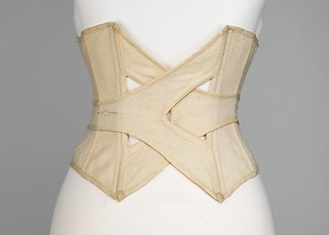 Beachwear Corset ca. 1902 - very unusual. Met 2009.300.3121 (formerly Brooklyn, Roth collection?) Corset Pattern, Historical Costume, Vintage Lingerie, Historical Clothing, Mode Inspiration, Historical Fashion, Corsets, Fashion History, Fashion Details