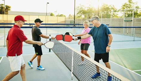 How to Keep Score in Doubles Pickleball Cardio Circuit, Wellness Workshop, Pickleball Court, Tennis Courts, Senior Fitness, Pickleball Paddles, Sciatica, Professional Development, Cardio Workout