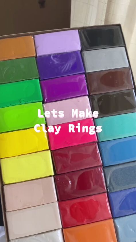 Air Dry Clay Rings, Clay Ring Tutorial, Clay Ring Ideas, Hannah Rae, Diy Clay Rings, Diy Earrings Easy, Funky Rings, Clay Ring, Homemade Clay