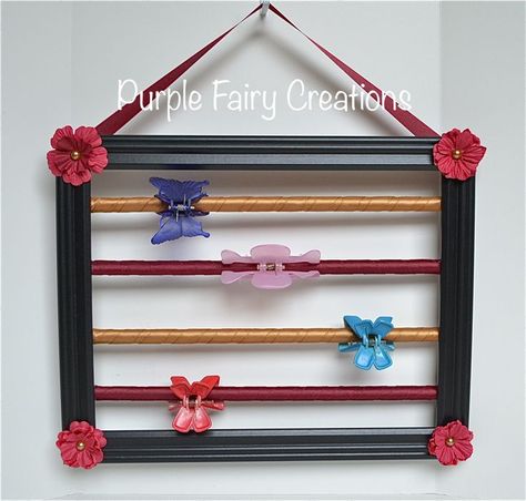 Hair Claw Clip Storage Ideas, Claw Clips Organization, Hair Claw Storage, Claw Clip Holder Diy, Diy Claw Clip Holder, Accessories Organizer Diy, Claw Clip Organization, Hair Claw Clip Organizer, Claw Clip Storage