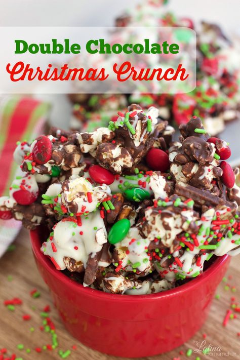 Double Chocolate Christmas Crunch. A delicious snack that will be a hit with family and friends this holiday season! It's also a great Christmas food gift! Christmas Snack Mix, Christmas Food Crafts, Christmas Crunch, Christmas Candy Easy, Christmas Food Gifts, Chocolate Christmas, Snack Mix Recipes, Holiday Recipes Christmas, Recipes Christmas