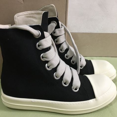 Rick Owens Shoes New New Box Size 44 Us 11 Brand New Never Brand Rick Owens Shoes, Rick Owens Sneakers, Cars Clothes, Cool Outfits For Men, Shoes Color, Shoes For Men, New New, Rick Owens, Sneaker Head