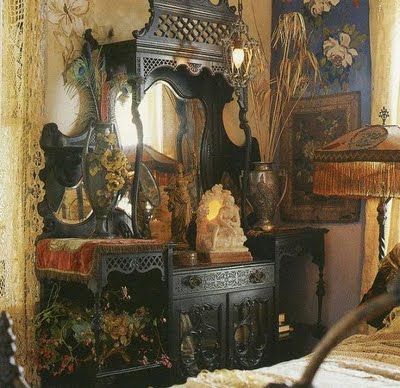 Gypsy House Designs: A Bit of Velvet & A Dash Of Lace 1920s Aesthetic Room, Goth Antique Decor, Wizard Bedroom Aesthetic, Vintage Entryway Ideas, Medieval Interior Design, Eclectic Maximalism Bedroom, Wizard Bedroom, Soft Baroque, Whimsigoth Bedroom