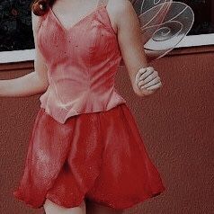 Rosetta Inspired Outfits, Rosetta Halloween Costume, Rosetta Tinkerbell Costume, Rosetta Cosplay, Rosetta Fairy Costume, Red Fairy Costume, Rosetta Costume, Rosetta Aesthetic, Pixie Halloween