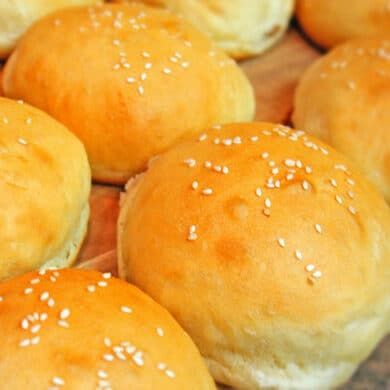 Kaiser Rolls Recipe for Perfect Kaiser Rolls Every Time Soft Kaiser Buns Recipe, Homemade Kaiser Buns, Homemade Kaiser Rolls, Kaiser Buns Recipe, Hamburger Rolls Recipe, Kaiser Rolls Recipe, Salty Bread, Burger Rolls, Sandwich Buns Recipe