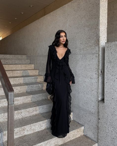 Black ruffle long sleeve maxi dress - HEIRESS BEVERLY HILLS Chifon Dress, Heiress Beverly Hills, Luxury Clothing Brands, Long Sleeve Ruffle Dress, Ruffle Long Sleeve, Long Black Dress, Sleeve Maxi Dress, Glam Dresses, Long Sleeve Maxi