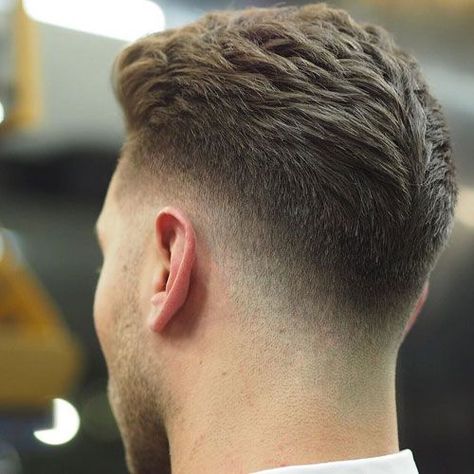 Low Drop Fade with Thick Textured Brushed Back Hair Types Of Fade Haircut, Best Fade Haircuts, Drop Fade Haircut, Mens Hairstyles Fade, Thick Hair Remedies, Low Fade Haircut, Gents Hair Style, Mens Hairstyles Medium, Mens Hairstyles Thick Hair