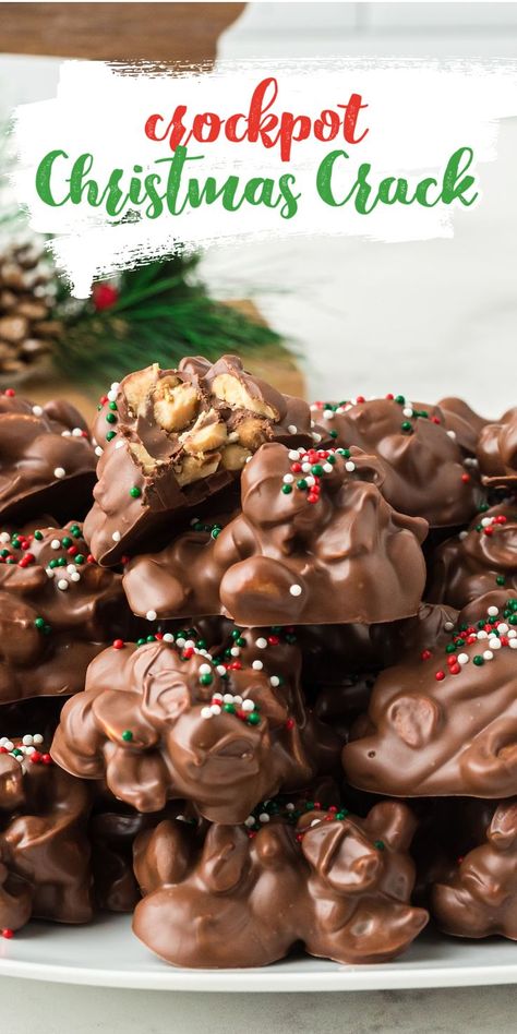 chocolate peanut candy clusters with sprinkles Crockpot Christmas Candy, Chocolate Christmas Candy, Crockpot Candy Recipes, Crockpot Christmas, Easy Christmas Candy Recipes, Christmas Candy Easy, Christmas Candy Homemade, Easy Christmas Treats, Crock Pot Desserts