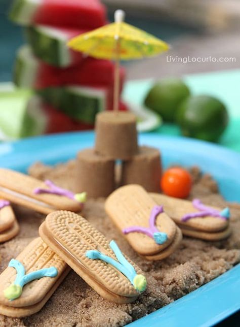 Flip Flop Cookie, Pool Party Food, Pool Party Ideas, Fiesta Tropical, Summer Pool Party, Beach Birthday, Hawaiian Party, Bbq Party, Luau Party