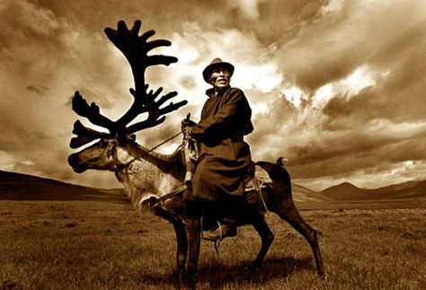 Reindeer herder, Mongolia Mongolian People, People Pictures, Character Building, Travel Board, Amazing People, Bw Photo, Lovely Things, Mongolia, Vintage Pictures