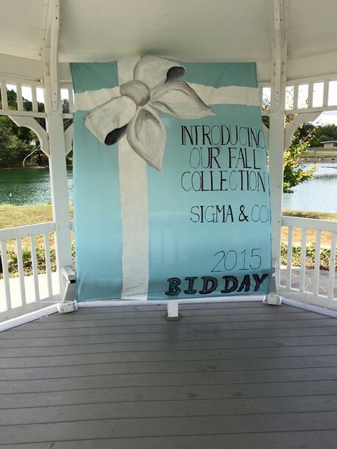 Tri sigma bid day 2015, Tiffany and co theme #sigmasigmasigma #sorority… Family Quotes Sisters, Sorority Bid Day Themes, Big Little Quotes, Sorority Themes, Recruitment Themes, Sorority Banner, Sorority Events, Sorority Sugar, Tri Sigma