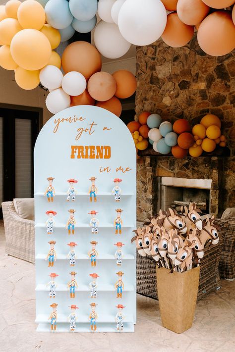 Woody Party, Magnolia Texas, Toy Story Party Decorations, Toy Story Baby, Beverage Bar, Toy Story Theme, Boy Birthday Party Themes, 2nd Birthday Party Themes, Toy Story Birthday Party