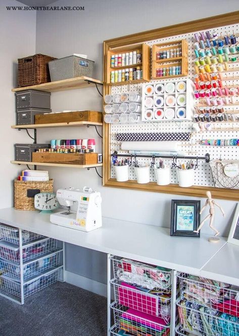 These are amazing craft room ideas! I found so many design and storage ideas for my craft room DIY. #craftroomorganization #craftroomideas #craftroomdesign #craftroomstaorage #craftroomdiy Craft Room Makeover, Sewing Room Inspiration, Creative Room, Sewing Room Design, Sewing Storage, Dream Craft Room, Craft Room Design, Sewing Room Organization, Office Crafts