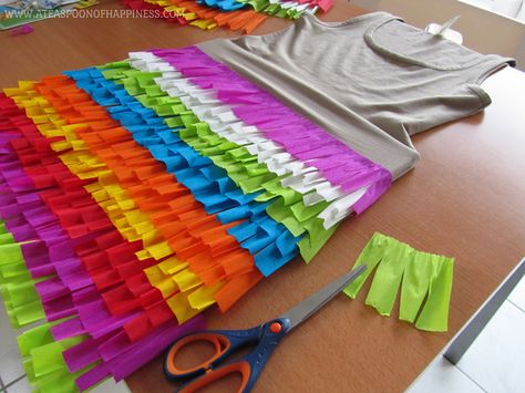 DIY Pinata Costume - A Teaspoon of Happiness Diy Pinata Costume, Piñata Costume, Pinata Halloween Costume, Pinata Costume, Halloween Pinata, Projek Diy, Diy Pinata, Costumes Diy, Diy Costumes Kids