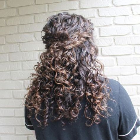 Prom Hairstyles For Curly Hair, Curly Prom Hairstyles, Curly Bridal Hair, Hairstyle For Prom, Long Curly Hairstyles, Curly Prom Hair, Medium Length Curly Hair, Curly Wedding Hair, Curly Hair Updo