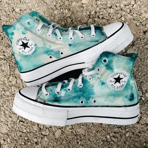 @i.b.valls on Instagram: “🤘🏼Tie Dye” Sepatu Platform, Cute Converse Shoes, Painted Shoes Diy, Custom Sneakers Diy, Cute Converse, Custom Shoes Diy, Diy Sneakers, Trendy Shoes Sneakers, Preppy Shoes