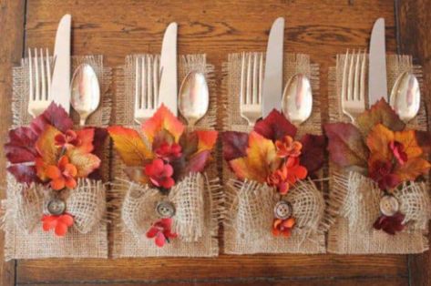 Thanksgiving Turkey Treats, Simple Thanksgiving Table Decor, Diy Halloween Dekoration, Simple Thanksgiving Table, Easy Diy Thanksgiving, Thanksgiving Candy, Fun Thanksgiving Crafts, Thanksgiving Kids Table, Thanksgiving Dinner Table