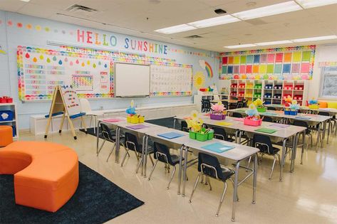 Local Falls Church teacher wins $5,000 classroom makeover Hello Sunshine Classroom, Sunshine Classroom Decor, Sunshine Classroom, Dream Workplace, Beautiful Classroom, Classroom Designs, Integrated Curriculum, Classroom Interior, Classroom Anchor Charts