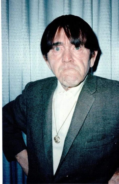 💖  Happy Birthday Moe Howard! (born Harry Moses Horwitz; June 19, 1897 - May 4, 1975)  The charmingly handsome, legendary and highly influential Award-winning Film-Theatre-Television Actor, Comedian, Slapstick Superstar and prominent member of The Three Stooges, circa 1969 Moe Howard, 3 Stooges, Funniest Pictures Ever, Three Stooges, The Three Stooges, Comedy Films, June 19, Comedians, Cute Pictures