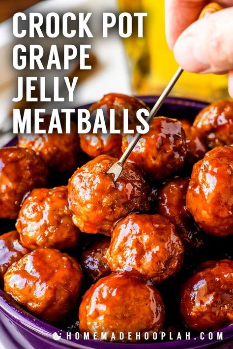 Jelly Meatballs Crockpot, Grape Jelly Chili Sauce, Chili Sauce Meatballs, Jelly Meatball Recipe, Grape Jelly Meatballs Recipe, Jelly Meatballs, Tender Meatballs, Grape Jelly Meatballs, Cocktail Meatballs