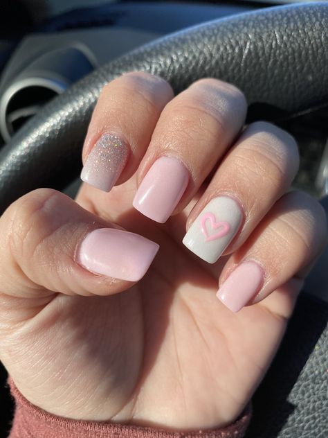 Baby Pink Valentines Day Nails, Valentines Engagement Nails, Valentines Day Nails Gel Pink, Labor And Delivery Nails Designs, Pastel Pink Valentines Nails Designs, Light Pink Valentines Nails Short, Pale Pink Valentines Day Nails, Babyshower Nails For A Girl, Valentines Day Nails Short Square Pink