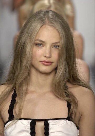 No Make Up Make Up Look, Ruslana Korshunova, Sherilyn Fenn, Model Aesthetic, Irina Shayk, Natalie Portman, Ash Blonde, Jessica Alba, Adriana Lima