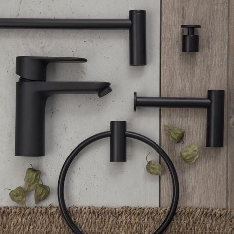 Matt Black Bathroom Accessories, Bathroom Accessories Black, Dark Neutral Bathroom, Neutral And Black Bathroom, Bathroom Material Board, Black And Wood Bathroom, Matt Black Bathroom, Bathroom Materials, Black Bathroom Fixtures