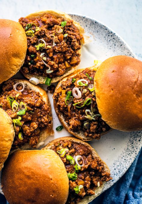 Instant Pot Ground Turkey Sloppy Joes #instantpot #pressurecooker #sloppyjoes #groundturkey #weeknightdinner #easydinner Ground Turkey Sloppy Joes, Instant Pot Sloppy Joes, Turkey Sloppy Joes, Turkey Mince Recipes, Turkey Chicken, Mince Recipes, Turkey Dinner, Ground Turkey Recipes, Sloppy Joes