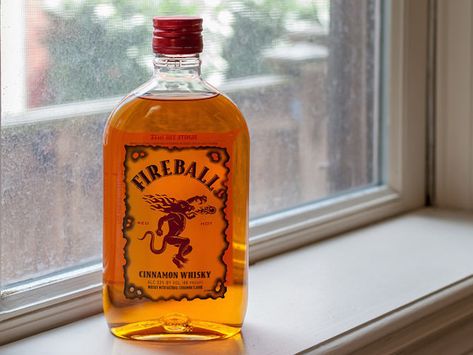 Fearing for Fireball's life? No worries. Here's how to make it yourself. Homemade Fireball, Homemade Liqueur, Fireball Recipes, Jello Shooters, Homemade Liquors, Corn Ribs, Homemade Alcohol, Fireball Whiskey, Moonshine Still