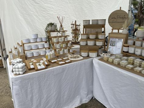 Market Stall Candles, Skincare Market Stall, Wedding Stall Ideas, Farmers Market Display Candles, Candles Stand Ideas, Market Table Set Up, Candle Vendor Booth Ideas, Candle Market Display, Candle Booth Display