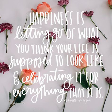 Happiness is letting go of what you think your life is supposed to look like & celebrating it for everything it is | happiness inspiration Lost Quotes, Good Morning Love Messages, Motivation Positive, Happiness Quotes, Quotes Happy, Feeling Lost, Wonderful Words, Happy Thoughts, Happiness Is