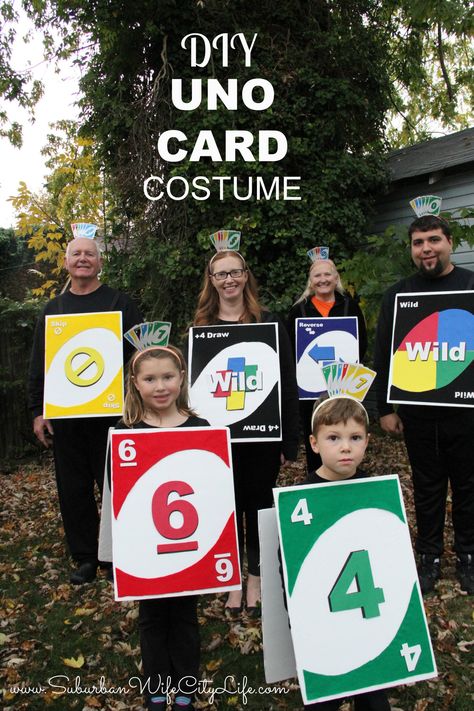 DIY UNO Card Costume Uno Card Costume, Uno Costume, Original Costumes, Diy Group Halloween Costumes, Card Costume, Teacher Halloween Costumes, Uno Card, Kostum Halloween, Carnaval Costume