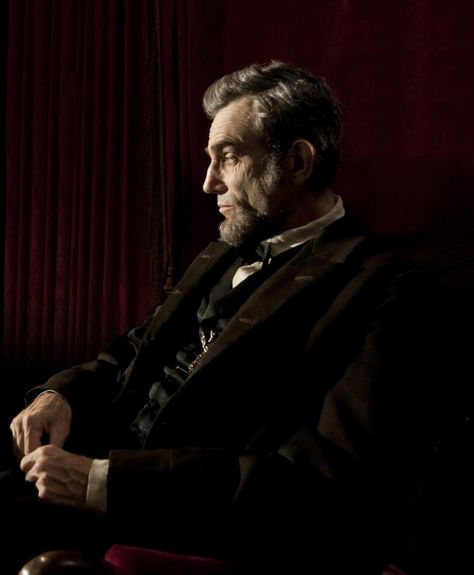 Lincoln Movie: an unofficial scene-by-scene summary Daniel Day Lewis Lincoln, Lincoln Movie, 4th Of July Movies, July Movies, Daniel Day Lewis, Best Actor Oscar, Tommy Lee Jones, Daniel Day, Hollywood Film