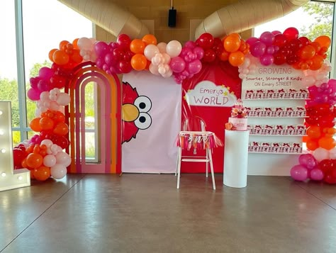 Elmo’s Theme || Birthday 1st || Emery Daleyza 🖍️🎈 • #themeelmo #elmodecoration #elmo #elmobirthday #elmobirthdayparty #elmobirthdaycake #plazasesamo #placesesame #sesameplacebirthday #sesameplace #birthday1 #cumpleañoselmo #partyelmo #elmobirthdaypartytheme #elmocumpleaños Elmo Decorations, Elmo Birthday Cake, Elmo First Birthday, Cookie Monster Birthday Party, Birthday Party Girl, Birthday 1st, Cookie Monster Birthday, Elmo Birthday Party, Sesame Street Birthday Party