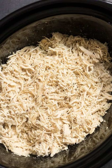 crock pot shredded chicken Crock Pot Shredded Chicken, Super Easy Crockpot Recipes, Crockpot Shredded Chicken, Shredded Chicken Crockpot, The Salty Marshmallow, Salty Marshmallow, Slow Cooker Shredded Chicken, Crockpot Chicken Healthy, Mini Hamburgers