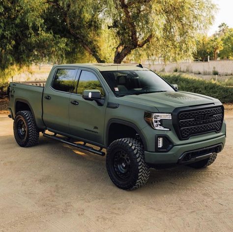 2023 Cars And Trucks, 2023 Pickup Trucks, Army Green Truck, Olive Green Truck, Truck Wraps Ideas, Trucks For Women, 2023 Trucks, Green Chevy Truck, Trucks 2023