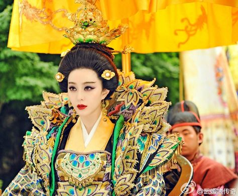 E76f Wu Zetian, Chinese Empress, The Empress Of China, Empress Of China, Fan Bingbing, Costume Drama, The Empress, Chinese Clothing, Asian Outfits