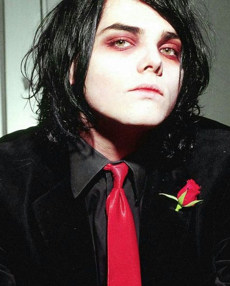 Red Tie, Gerard Way, Black Hair, A Man, Red, Hair, Black