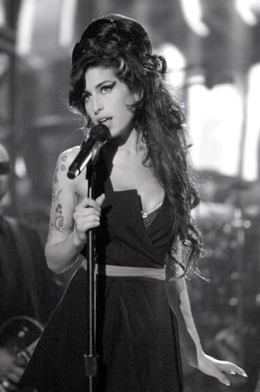 Amy Winehouse Style, Female Rock Stars, Tupac Art, Alcohol Poisoning, Skull Girl Tattoo, Little Miss Perfect, Celebrity Skin, Soul Singers, Rhythm And Blues