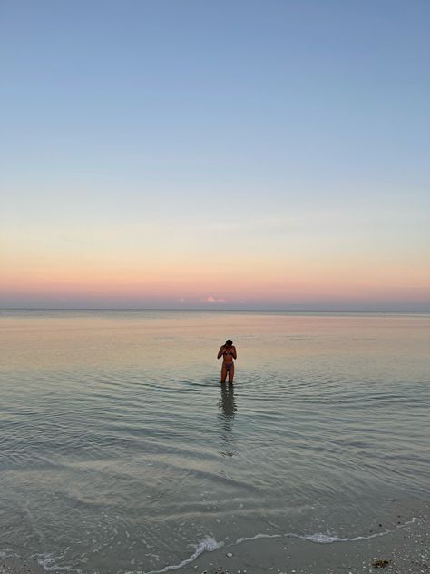 Beach Florida Aesthetic, Morning Swimming, Florida Aesthetic, Aesthetic Morning, Sunrise Photos, Running On The Beach, Wrightsville Beach, Ocean Pictures, Morning Sunrise