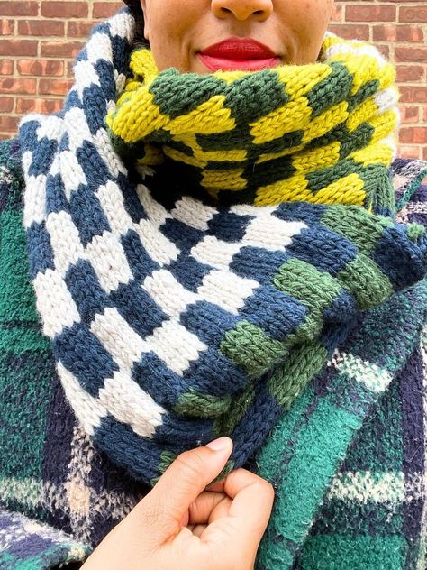 Checkered Scarf Knitting pattern by Samantha Brunson Crochet Checkered Scarf, Scarf Knitting Pattern, Pillow Crochet, Checkered Scarf, Knit Purl, Scarf Knitting, Checked Scarf, Color Play, My Color