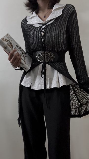 Clothing Dark Aesthetic, Macabre Aesthetic Outfits, Dark Pixie Outfits, Gothic Acedamia Fashion, Dark Fairytale Aesthetic Outfit, Dark Ethereal Clothing, Prince Clothing Aesthetic, Ghostcore Outfits Aesthetic, Prince Core Outfits