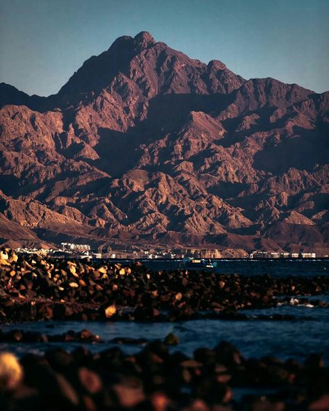 Sinai Aesthetic, Dahab Egypt Photography, Egyptian Poster, Dahab Egypt, Sinai Egypt, Egypt Tourism, Egypt Resorts, Egypt Aesthetic, Egyptian Women