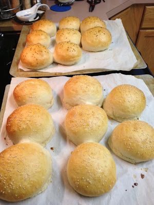 A Mixed Up Menagerie of Stuff: Soft and Fluffy Kaiser Rolls Specialty Breads, Kitchenaid Recipes, Kaiser Rolls, Beer Bread Recipe, Kitchen Aid Recipes, Homemade Buns, Homemade Bread Recipes Easy, Yeast Breads, Biscuit Rolls