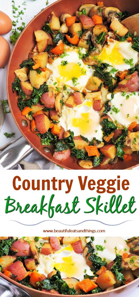 Vegetarian Breakfast Skillet, Veggie Breakfast Skillet, Cottage Breakfast, Breakfast Skillet Recipes, Veggie Skillet, Egg Nutrition, Country Breakfast, Veggie Breakfast, Breakfast Skillet