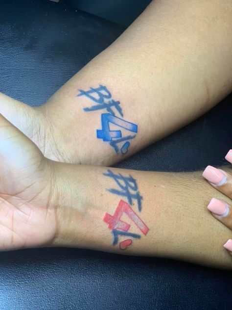 Matching Friend Tattoos, Cute Matching Tattoos, Small Matching Tattoos, Matching Best Friend Tattoos, Magic Runes, Tattoos Black, Bestie Tattoo, Hand Tattoos For Girls, Cute Hand Tattoos