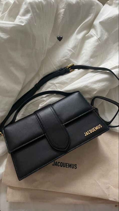 bag jacquemus aesthetic Jacquemus Aesthetic, Bag Jacquemus, Jacquemus Bag, Aesthetic Bags, Girly Bags, Trendy Handbags, Purse Brands, Fancy Bags, Pretty Bags