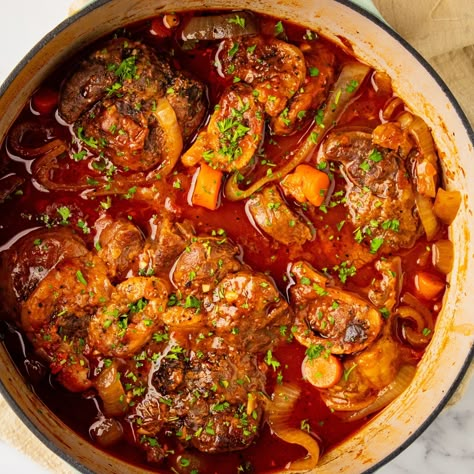 This recipe for braised beef shank in a deliciously rich sauce produces the most tender beef you will ever try! These absolutely mouth-watering ossobuco beef shanks are slow-cooked, full of flavor, and super easy to make for any home cook. Beef Shanks Recipe, Beef Shank Soup, Beef Shank Stew, Braised Beef Shank, Beef Shank Recipe, Braised Beef Recipes, Shanks Recipe, Beef Shanks, Beef Shank