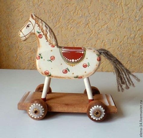 Diy Doll Miniatures, Traditional Toys, Horse Ornaments, Wooden Horse, Victorian Dolls, Dollhouse Toys, Toy Horse, Art Dolls Handmade, Wood Creations