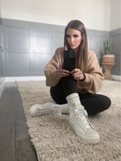 Neutral Nike Outfit Nike Blazers With Leggings, Hightop Outfit, All White Nike High Tops, Nike Blazers And Leggings Outfit, Hightop Nikes Outfit Women, Socks And Runners Outfit, High Top Nikes Womens Outfit, Hightop Nikes Outfit, Nike Crew Socks Outfit Women